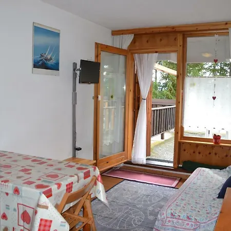 Edelweiss Ciel Blu 아파트 *